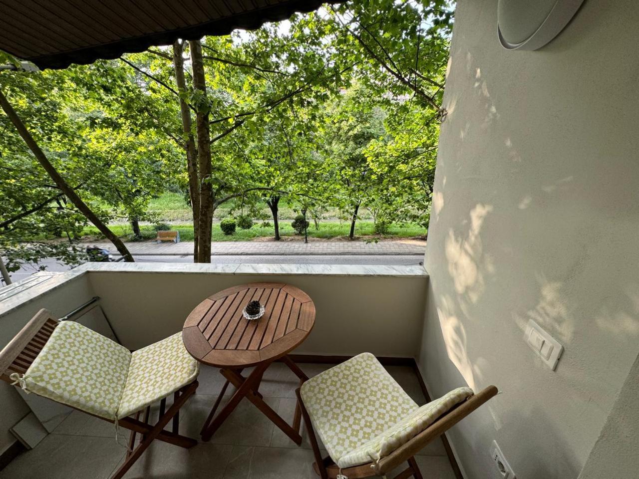 Ami Blloku Apartament Tirana Bagian luar foto